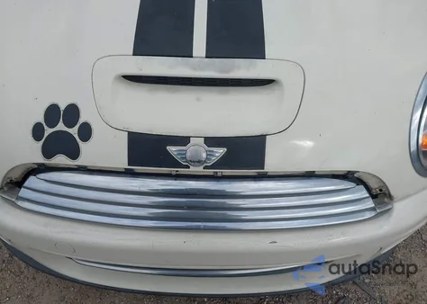 2013 Mini Hardtop Cooper из США, поврежденный, VIN WMWSU3C56DT687038